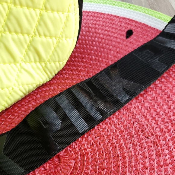 Victoria's Secret Pink pineapple cooler Bag - Picture 5 of 6